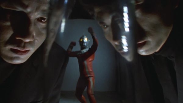 UltraSeven: The Complete Series - The Invading Dead