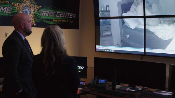 Killers: Caught on Camera - Brandi and Michelle