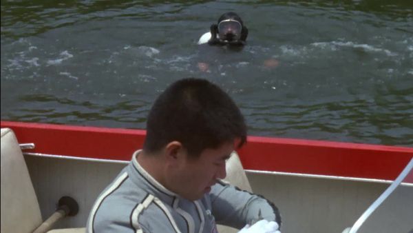 UltraSeven: The Complete Series - Challenge From Underwater