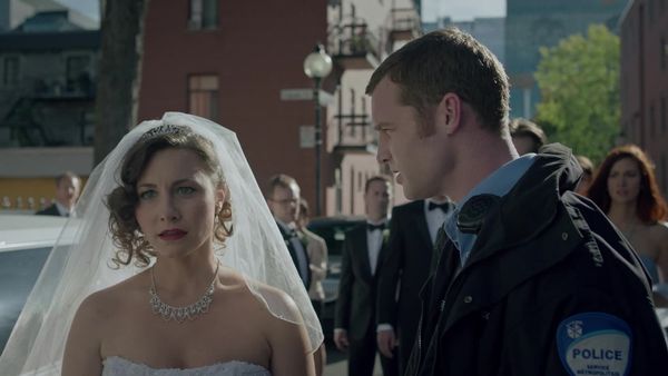 19-2 - Honeymoon