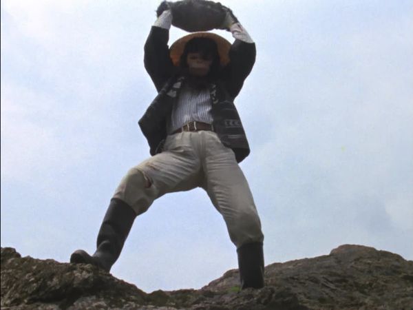 UltraSeven: The Complete Series - The Terrifying Ape-Man