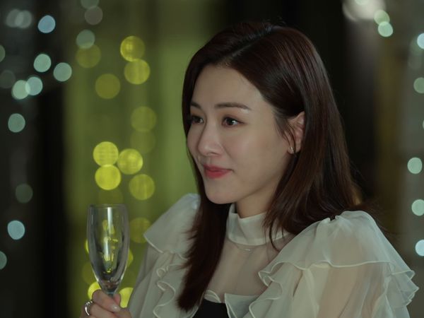 The Heir to the Throne - Episode 12