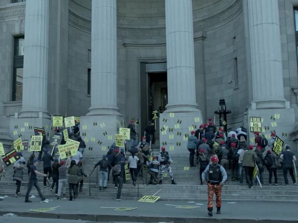19-2 - Protest Pants