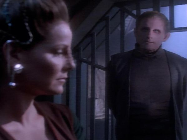 Star Trek: Deep Space Nine - Maldad necesaria