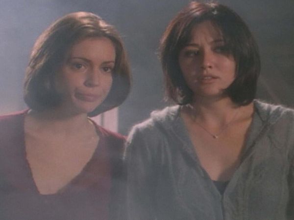 Charmed: Jovens Bruxas - A Maldição da Urna
