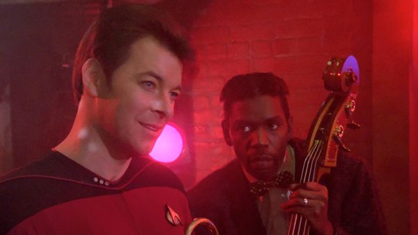 Star Trek: The Next Generation - Números binarios / 11001001