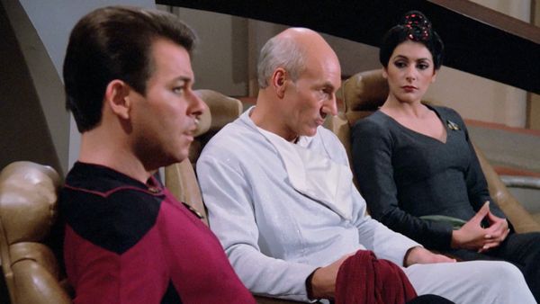 Star Trek: The Next Generation - Siempre tendremos París