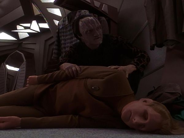 Star Trek: Deep Space Nine - Linaje roto