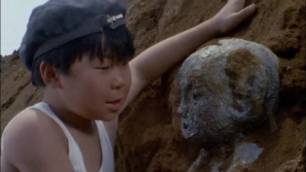 Ultraman Taro - The Complete Series - Taro's Head Flew Off!