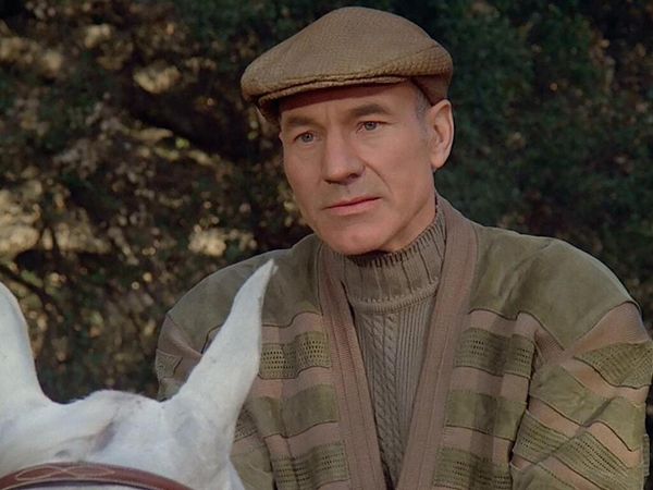 Star Trek: The Next Generation - Correspondentes