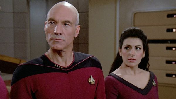 Star Trek: The Next Generation - Temporada de Caça