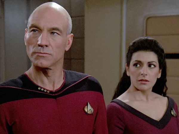 Star Trek: The Next Generation - Temporada de Caça