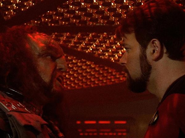 Star Trek: The Next Generation - Cuestión de honor