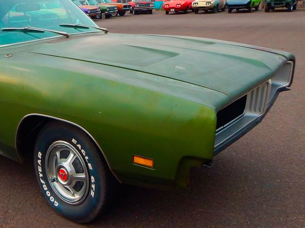 Graveyard Carz - Cap'ing-off the Challenger