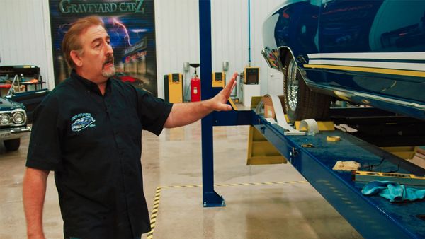 Graveyard Carz - Roaming the Restorations