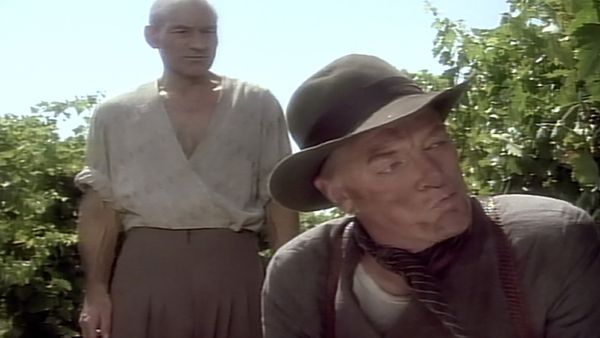 Star Trek: The Next Generation - Família