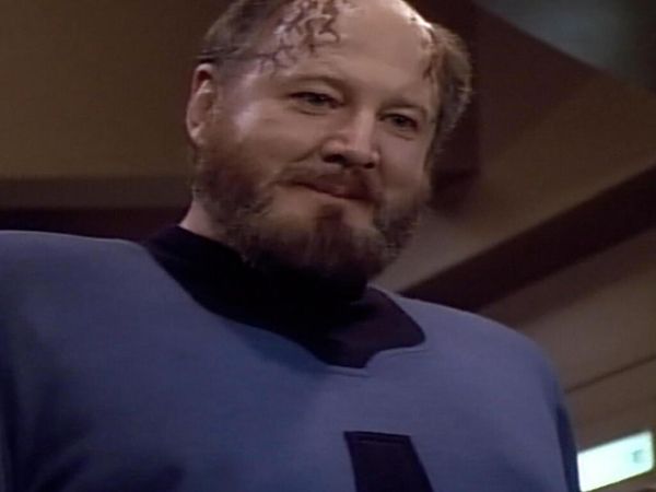 Star Trek: The Next Generation - Meia Vida