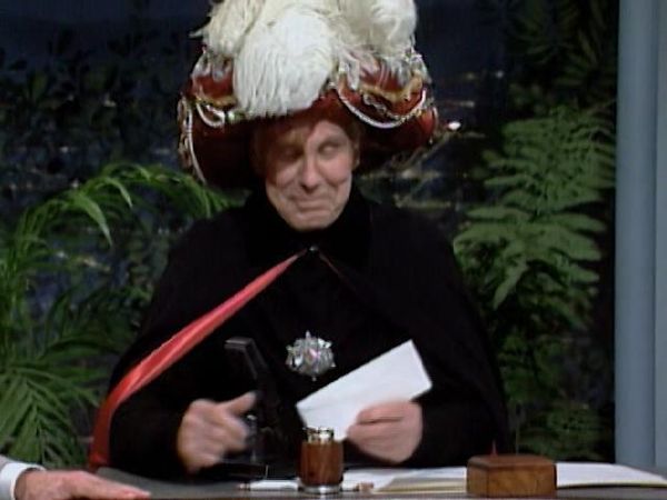 Johnny Carson - Animal Antics With Andy Koffman (5/9/90)