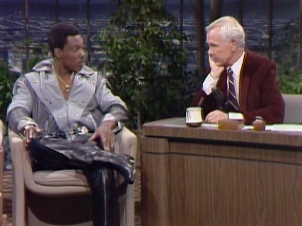 Johnny Carson - Comic Legends Of The '80s - Eddie Murphy (6/24/83)