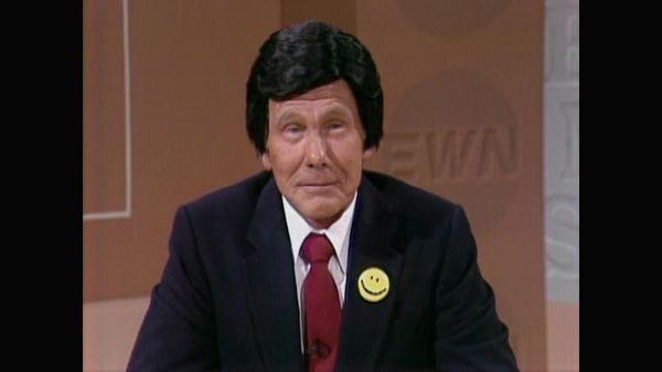 Johnny Carson - Comic Legends Of The '80s - Ellen DeGeneres (5/21/87)