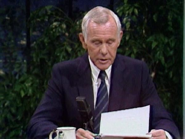 Johnny Carson - Comic Legends Of The '80s - Chevy Chase (7/22/83)