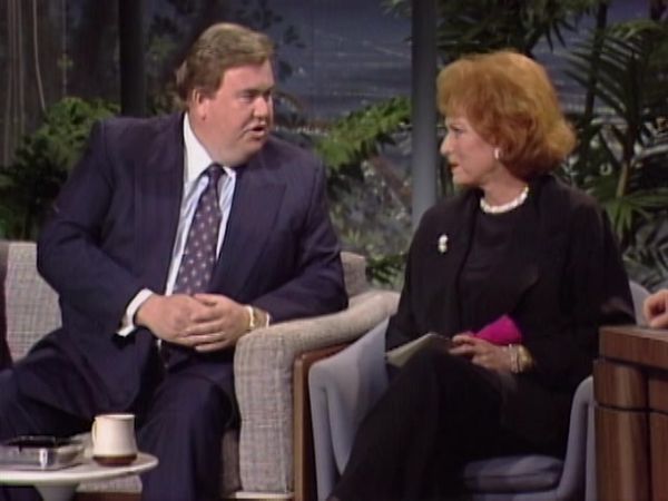 Johnny Carson - Comic Legends Of The '80s - John Candy (5/17/91)