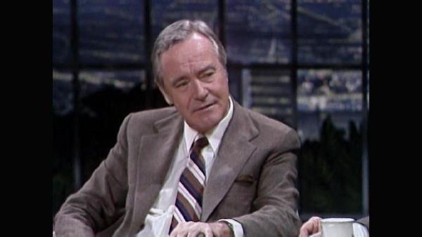 Johnny Carson - Hollywood Icons Of The '60s - Walter Matthau (12/10/81)