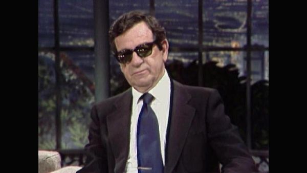 Johnny Carson - Hollywood Icons Of The '60s - Walter Matthau (3/23/82)