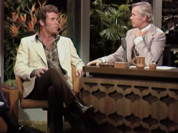 Johnny Carson - Hollywood Icons Of The '70s - Bruce Dern (12/14/72)