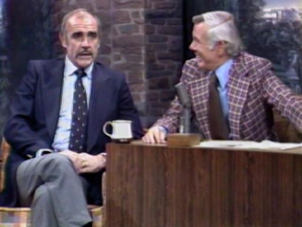 Johnny Carson - Hollywood Icons Of The '70s - Michael Caine (12/5/75)