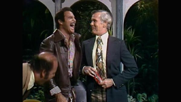 Johnny Carson - Hollywood Icons Of The '70s - Burt Reynolds (9/26/74)