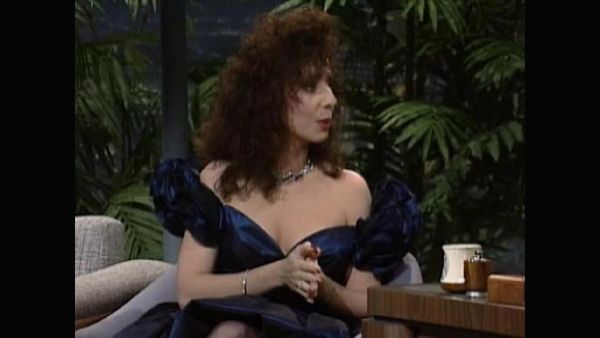 Johnny Carson - The Johnny Carson Show: Hollywood Icons Of The '80s - Judge Reinhold (5/4/90)