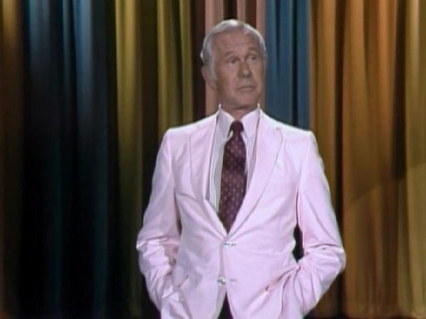 Johnny Carson - The Johnny Carson Show: Hollywood Icons Of The '80s - Ed Begley, Jr. (9/28/84)