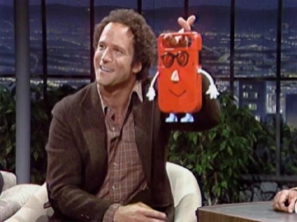 Johnny Carson - The Johnny Carson Show: Hollywood Icons Of The '80s - Brooke Shields (5/17/83)