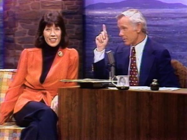 Johnny Carson - The Johnny Carson Show: Hollywood Icons Of The '70s - Lily Tomlin (12/3/75)
