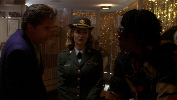Nash Bridges - The Javelin Catcher