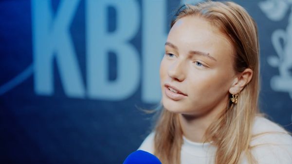 Hvem er?... - Hvem er? Emma Brandt og Julie Børkop