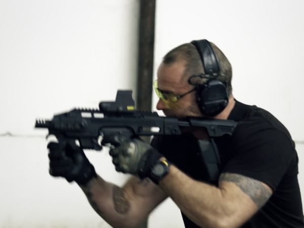 Close Quarter Battle - SAS in Northern Ireland