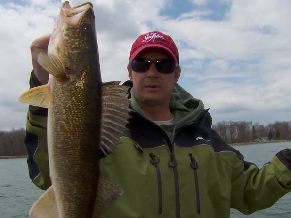 Lindner's Angling Edge - Big-Water Walleye
