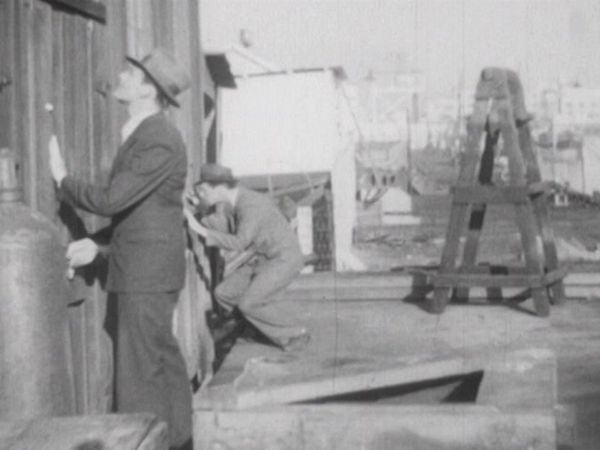 Dick Tracy, Serial - Harbor Pursuit