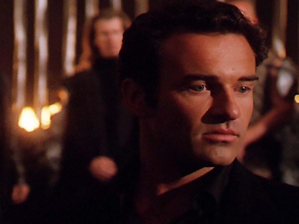Charmed: Jovens Bruxas - Vida Longa à Rainha