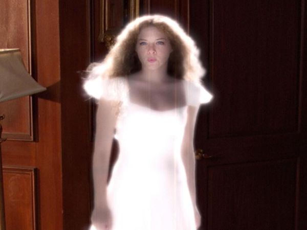 Charmed: Jovens Bruxas - Love's A Witch