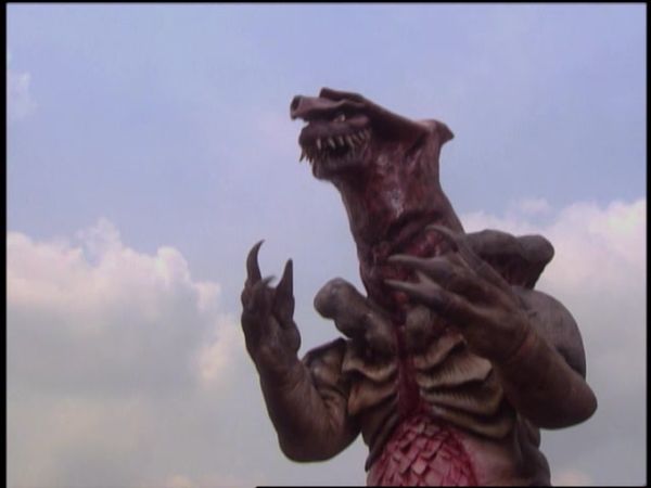 Ultraman Neos - S.O.S. from the Sea