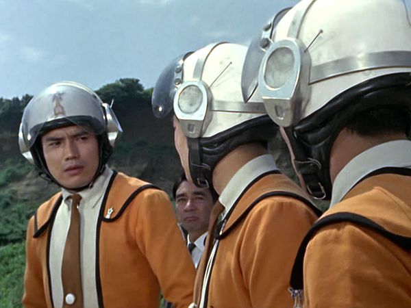 Ultraman (1966) - Lightning Operation
