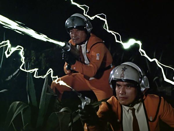 Ultraman (1966) - Terror on Route 87
