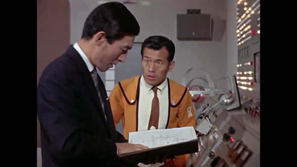 Ultraman (1966) - Mysterious Comet Tsuifon