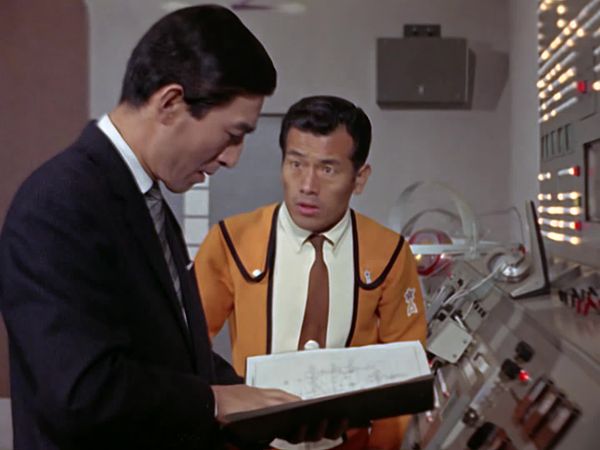 Ultraman (1966) - Mysterious Comet Tsuifon