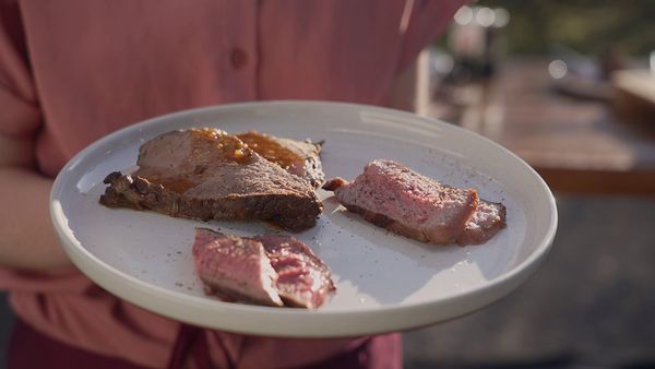 Deutschland grillt - Feuer und Flamme für grenzenlosen Genuss - Heiß auf Steaks - Bestes Rindfleisch aus dem Münsterland