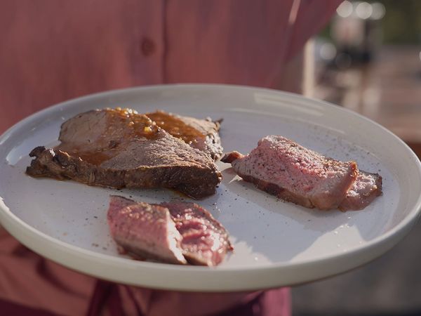 Deutschland grillt - Feuer und Flamme für grenzenlosen Genuss - Heiß auf Steaks - Bestes Rindfleisch aus dem Münsterland