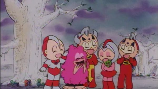 Ultraman Kids 3000 - Elepy In The Flower Field
